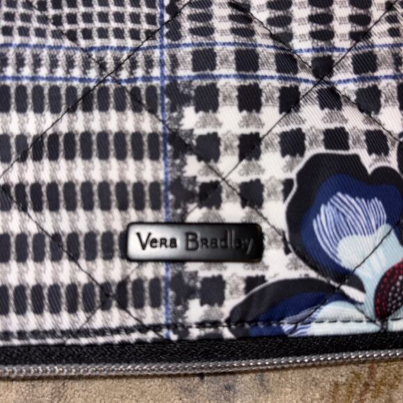 Vera Bradley RFID Wristlet Blueberry Blooms Plaid Pattern - Picture 3 of 7